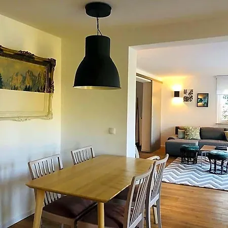 Panorama Apartment Im Schwarzwald In Einzigartiger Lage, Terrasse, 2 Schlafzimmer, Direkt Am Waldrand, Nahe Baden-Baden