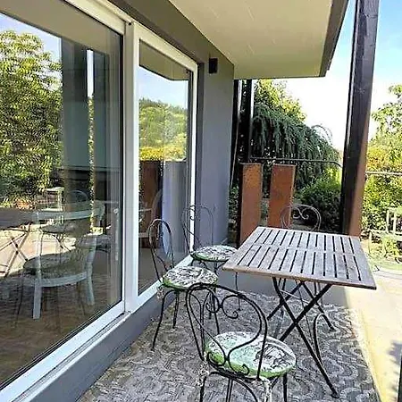 Отель Panorama Apartment Im Schwarzwald In Einzigartiger Lage, Terrasse, 2 Schlafzimmer, Direkt Am Waldrand, Nahe Baden-Baden 4*