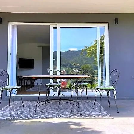 Panorama Apartment Im Schwarzwald In Einzigartiger Lage, Terrasse, 2 Schlafzimmer, Direkt Am Waldrand, Nahe Baden-Baden 4* Бюлерталь