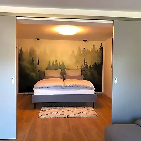 Panorama Apartment Im Schwarzwald In Einzigartiger Lage, Terrasse, 2 Schlafzimmer, Direkt Am Waldrand, Nahe Baden-Baden 4*